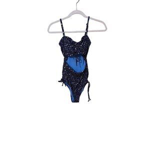 Aerie  One-Piece Swimsuit Small With Star print Cut out Beach Vacation tropical